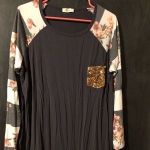 Woman’s long sleeve top